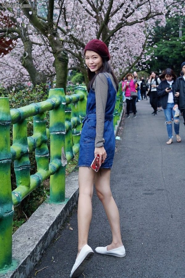 美丽人妻CC姐牛仔短裙光滑白皙美腿[第31张/共37张]