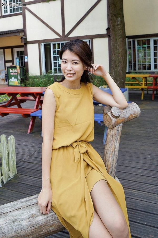 美腿人妻CC姐穿长裙不时把腿漏出来拍摄[第3张/共66张]