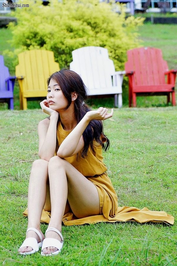 美腿人妻CC姐穿长裙不时把腿漏出来拍摄[第39张/共66张]