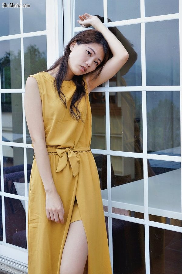 美腿人妻CC姐穿长裙不时把腿漏出来拍摄[第42张/共66张]