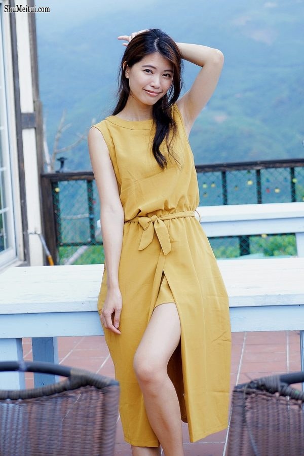 美腿人妻CC姐穿长裙不时把腿漏出来拍摄[第48张/共66张]