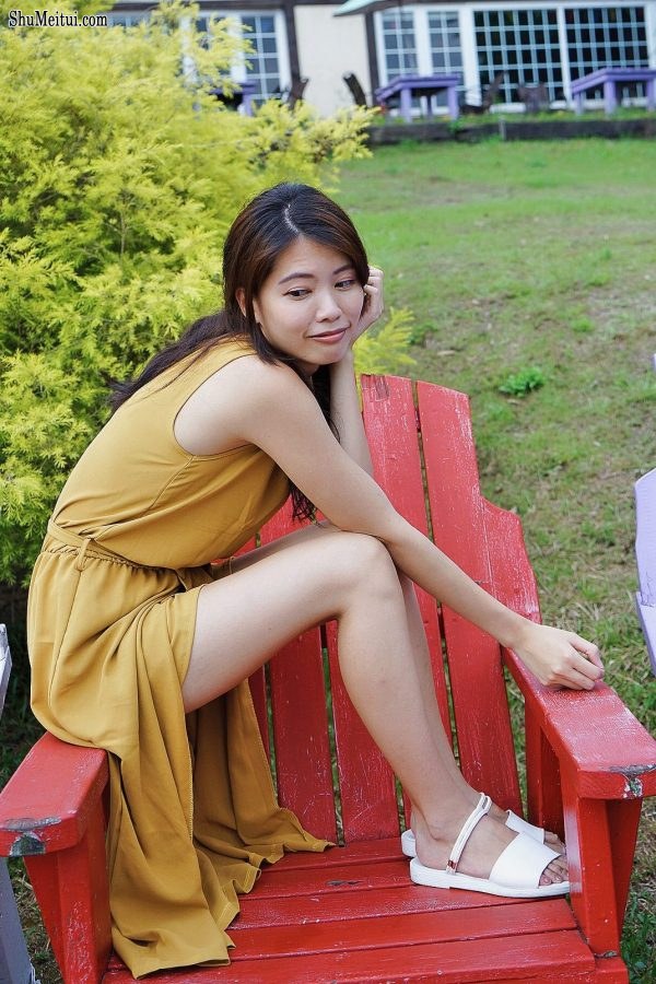 美腿人妻CC姐穿长裙不时把腿漏出来拍摄[第64张/共66张]