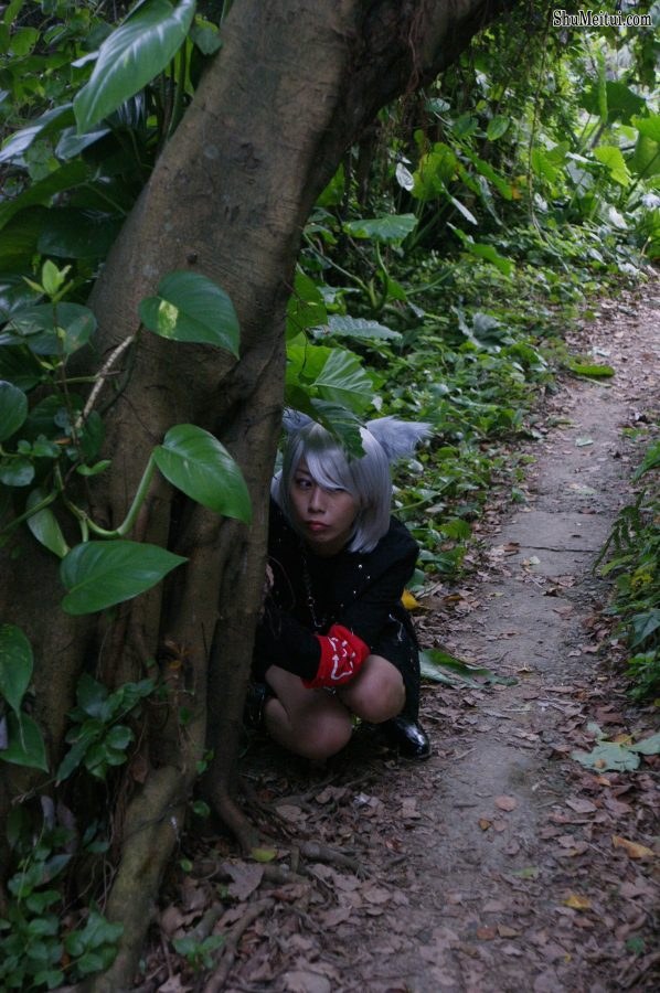 带假发的人妻穿靴子丝袜外出拍照[第23张/共31张]