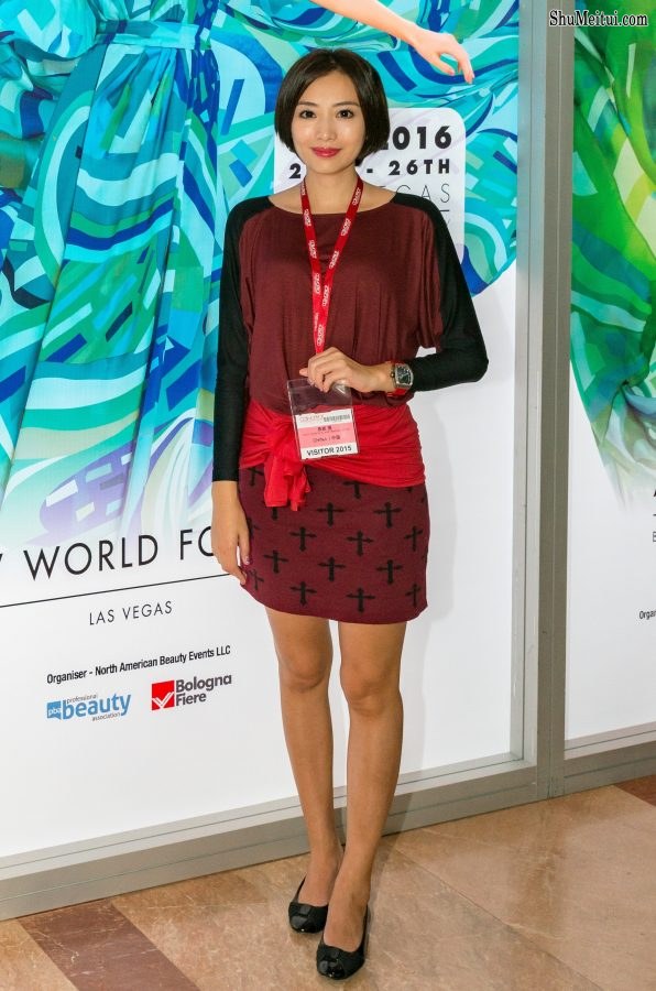 美丽又有气质的小姐姐喜欢露修长美腿[第13张/共16张]