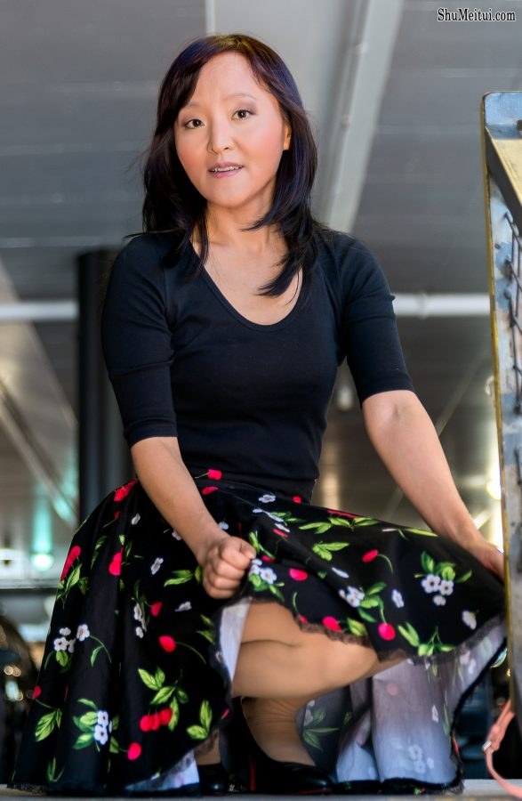 喜欢穿肉丝的妇女3套服装一次发完[第7张/共11张]