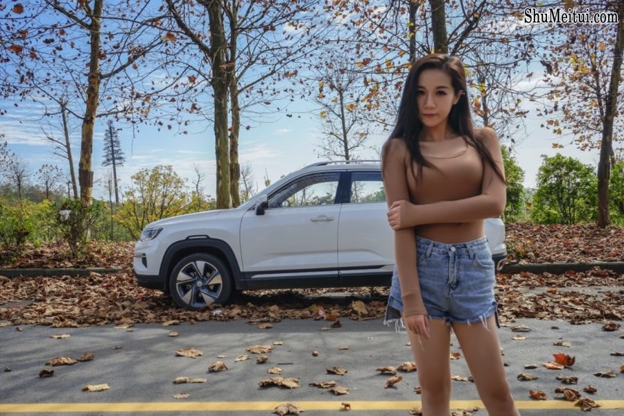 这位小姐姐你还能穿的更骚不[第21张/共33张]