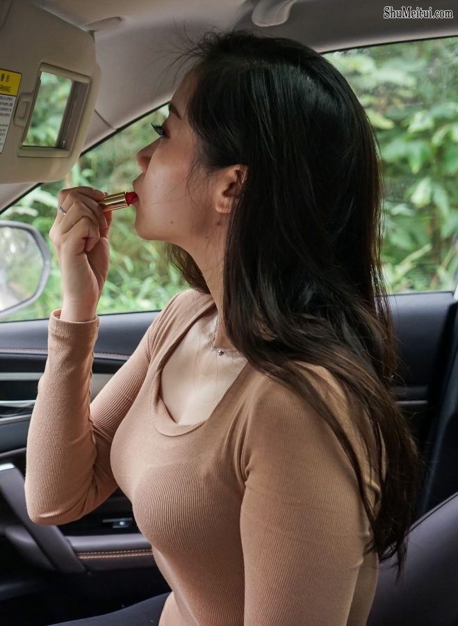 这位小姐姐你还能穿的更骚不[第7张/共33张]