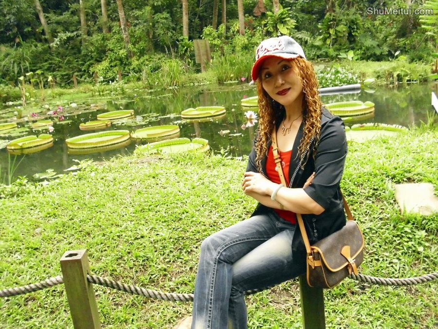 染了黄发的熟女宝岛甜甜这次穿上了牛仔裤配高跟鞋[第17张/共42张]