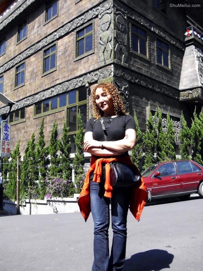 气质美姐环游台湾牛仔裤和短裙都很漂亮[第8张/共27张]