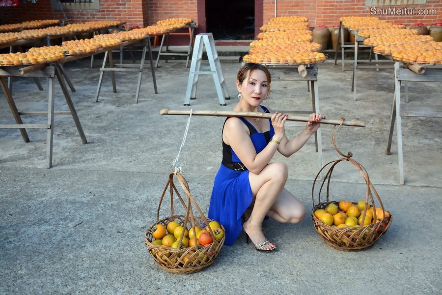 有一双漂亮大白腿的熟女宝岛甜甜[第9张/共19张]