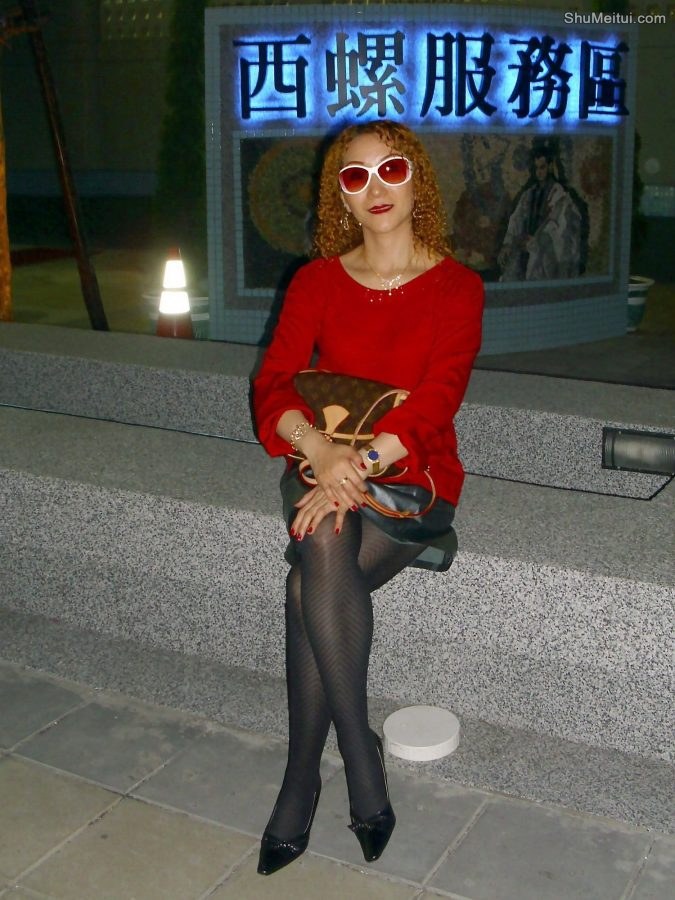 长腿宝岛甜甜夜拍大腿合集[第17张/共33张]