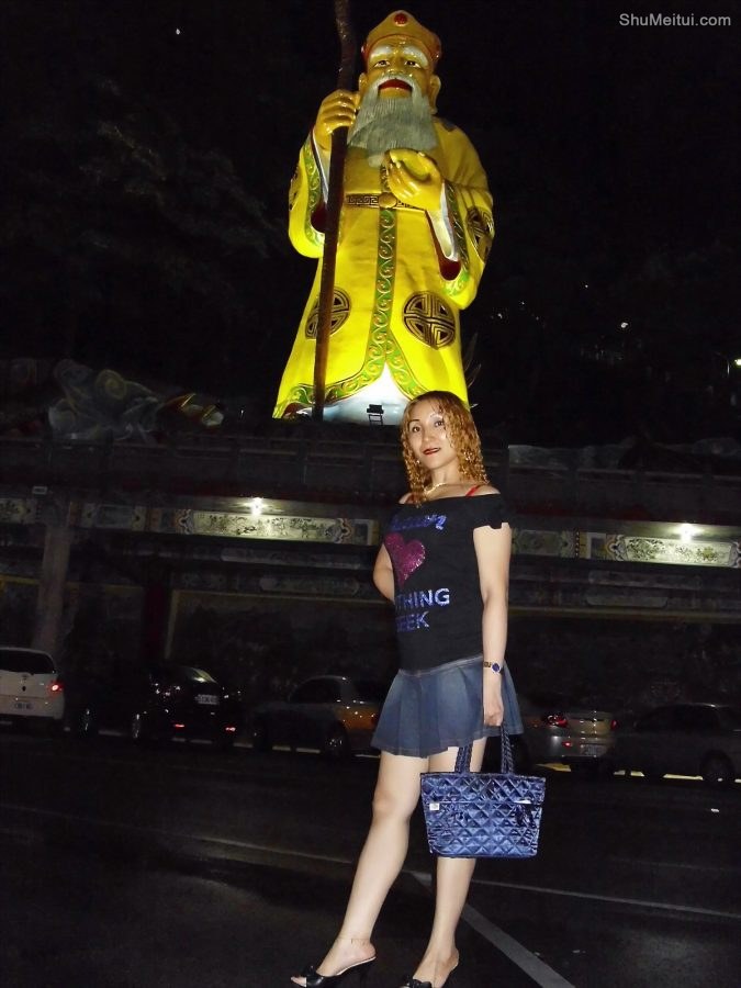 长腿宝岛甜甜夜拍大腿合集[第22张/共33张]