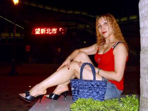 长腿宝岛甜甜夜拍大腿合集