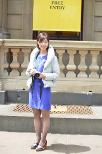 街头拍摄各式各样的美女高跟丝腿