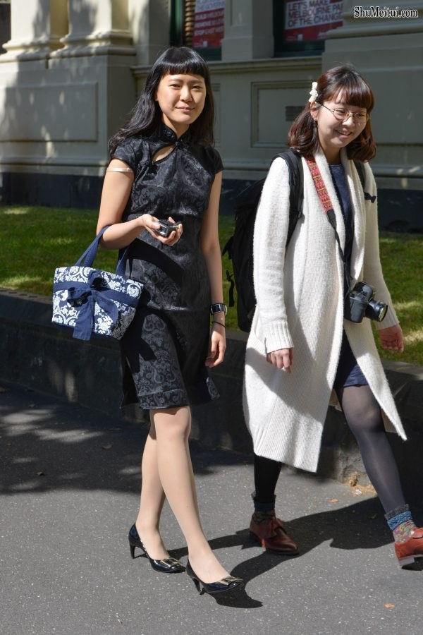 逛街的小姐姐旗袍肉丝袜民国风[第2张/共3张]