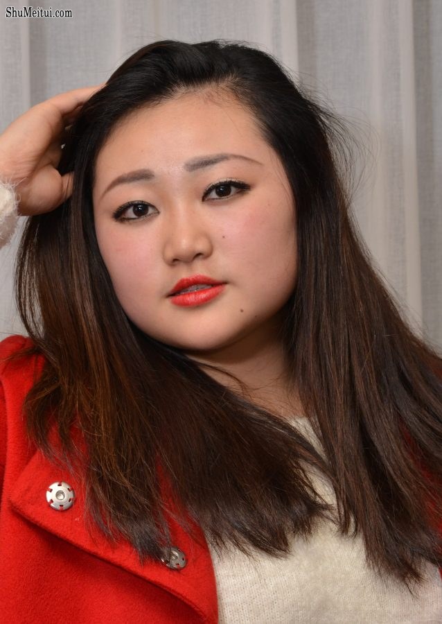 身材丰满的女人穿靴子厚丝袜[第3张/共4张]