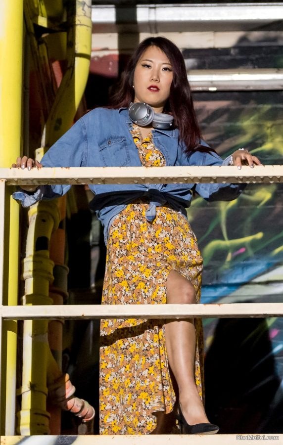 内心狂野的辛迪姐踩高跟鞋拍照片[第7张/共7张]