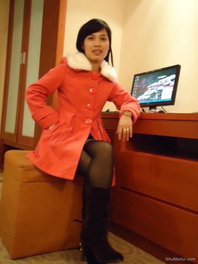 穿丝袜的人妻自驾游酒店里丝袜更精彩[第14张/共19张]