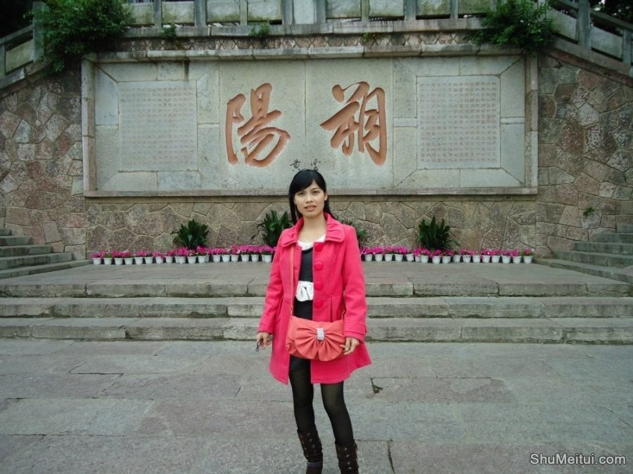 穿丝袜的人妻自驾游酒店里丝袜更精彩[第2张/共19张]