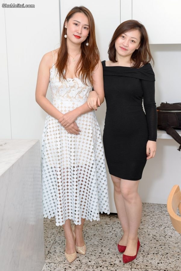 参加同学婚礼时拍摄现场嘉宾的高跟腿[第3张/共6张]