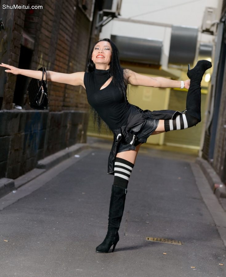 穿靴子高跟鞋玩单杠的熟妇技术好花样多[第15张/共20张]