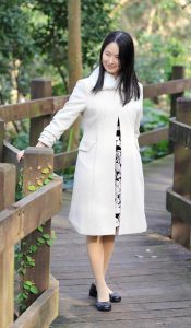 超喜欢拍照片的Elin姐穿肉丝袜又出来了