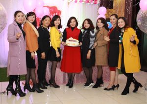 胡艳姐好友庆生各路成熟美女的丝袜