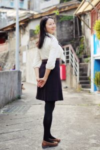 Elin姐穿黑色连裤袜外拍优雅