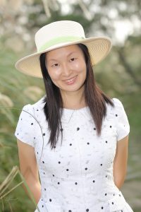 Elin姐穿肉丝袜外出拍照片