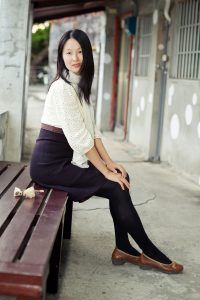 Elin姐穿黑色连裤袜外拍优雅