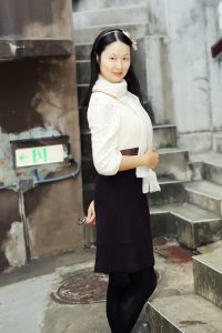 Elin姐穿黑色连裤袜外拍优雅