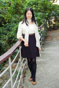 Elin姐穿黑色连裤袜外拍优雅