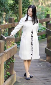 超喜欢拍照片的Elin姐穿肉丝袜又出来了