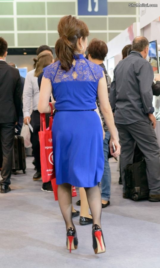 年近50却风韵犹存的客户大姐，得点赞[第4张/共6张]