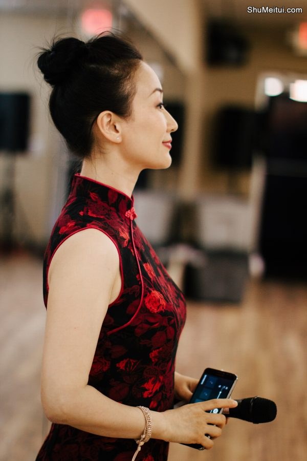 何姐和她的旗袍朋友穿各种各样的旗袍拍照片[第34张/共43张]