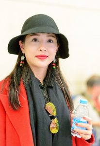 气质超好的美妇，妥妥的明星范儿