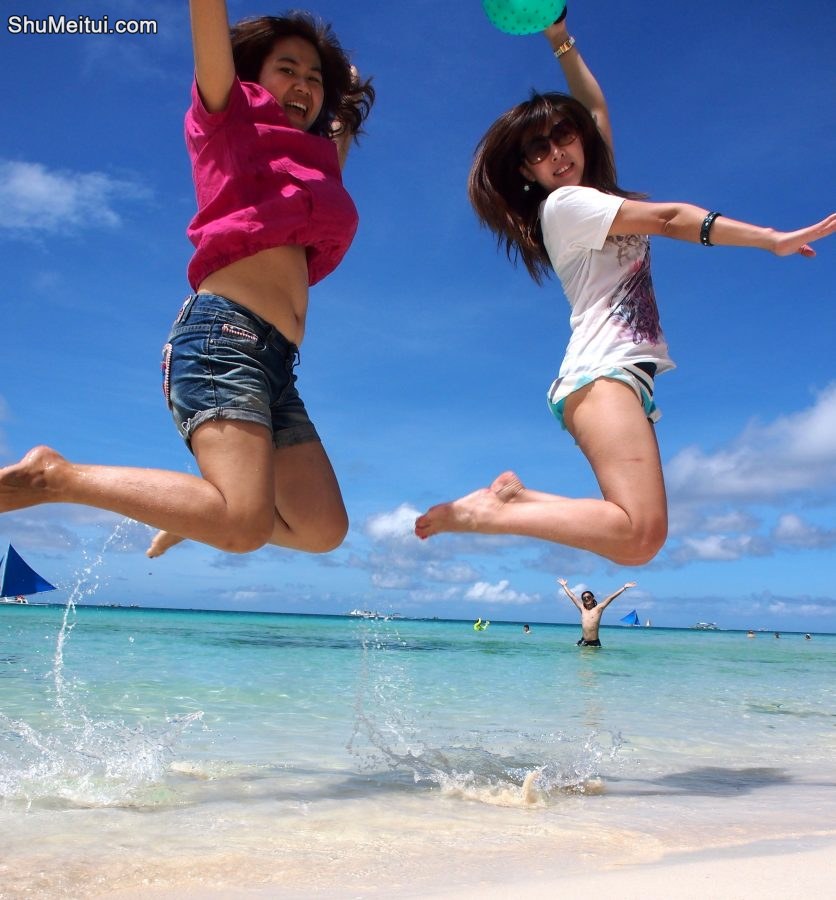 尹嫂放假去海边玩儿各种露腿[第13张/共23张]