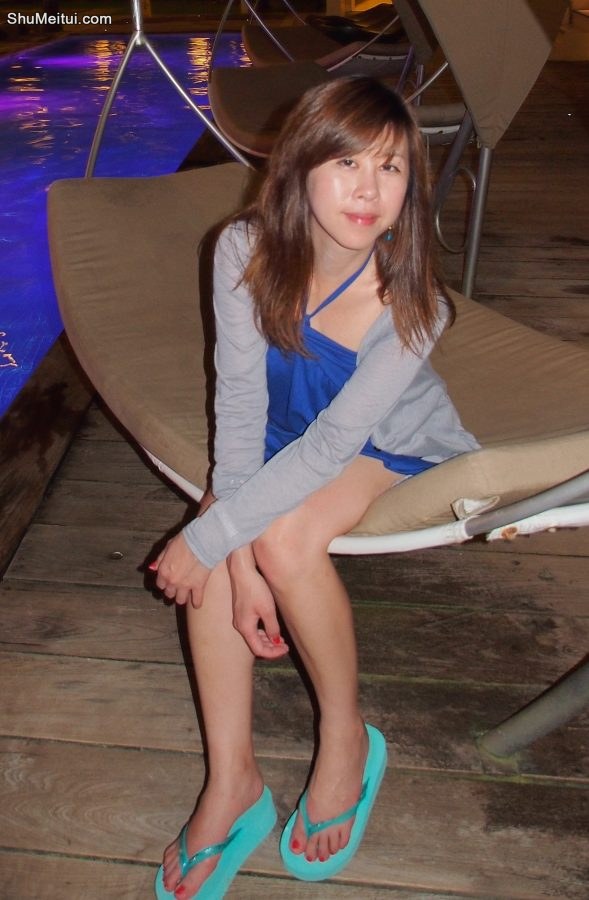 尹嫂放假去海边玩儿各种露腿[第22张/共23张]