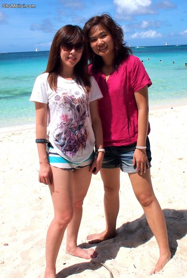 尹嫂放假去海边玩儿各种露腿[第17张/共23张]