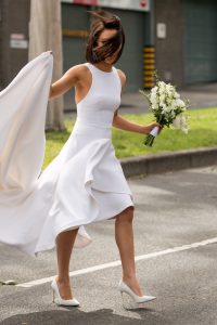 华裔新娘和她的洋妞伴娘，我感觉还是亚洲人好看