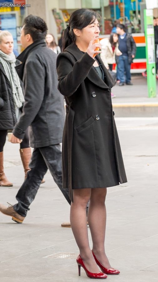 指点江山的黑衣大姐一下子就发现了我，好本领[第6张/共7张]