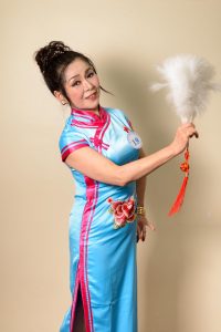 很多穿旗袍的熟女聚会看看有没有你的菜