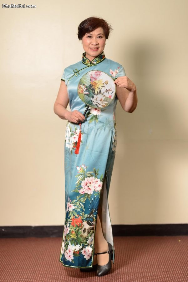 很多穿旗袍的熟女聚会看看有没有你的菜[第9张/共30张]