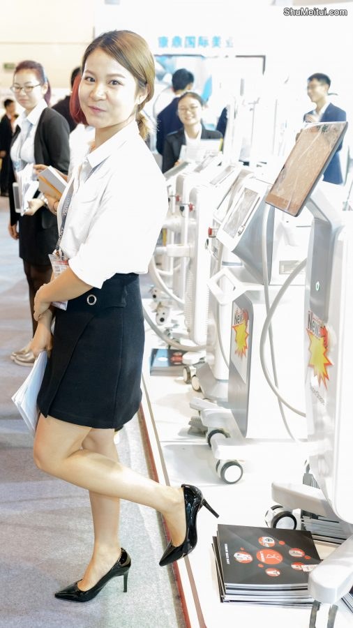 广交会上的美妇业务员，长的既喜庆又可爱，业务自然好[第4张/共7张]