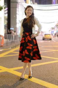 隔壁的美妇，旅游归来心情超好，让我随便拍