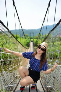 成熟的长腿芝姐阳光下高清晰肉丝