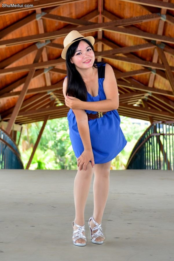 丰满的欣嫂拥有一双肥硕的肉丝腿[第33张/共36张]