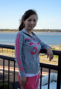 迷人的美妇知风姐澳洲自驾游短裤美腿篇