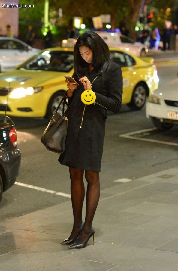 好漂亮的黑人熟妇，这魔鬼身材我超喜欢[第4张/共6张]