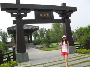 我的历史老师喜欢扮嫩秀美腿